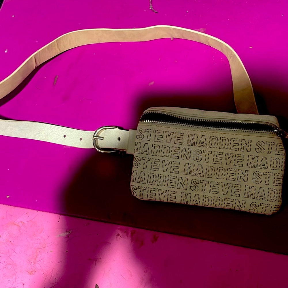 Steve Madden white belt- loop purse/bag